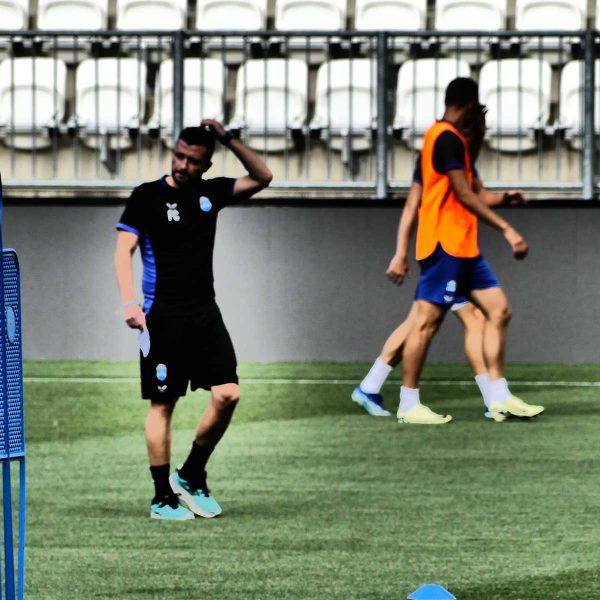Osijek je u SuperSport HNL-u doživio peti uzastopni poraz. Federico Coppitelli treba dati/dobiti otkaz?