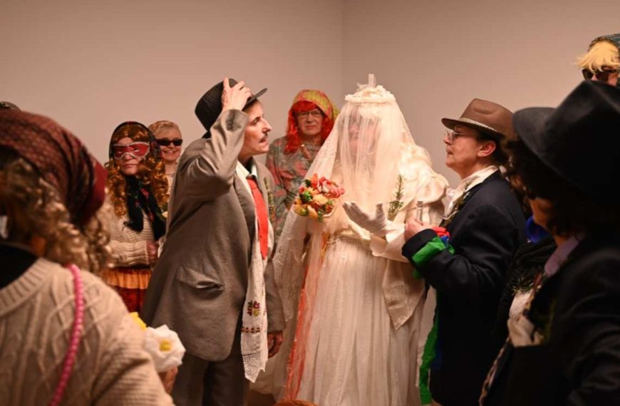 ZABAVA POD MASKAMA U SISKU