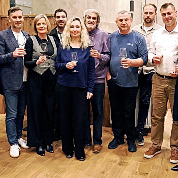 U  Prosikito na Vino uz žlicu