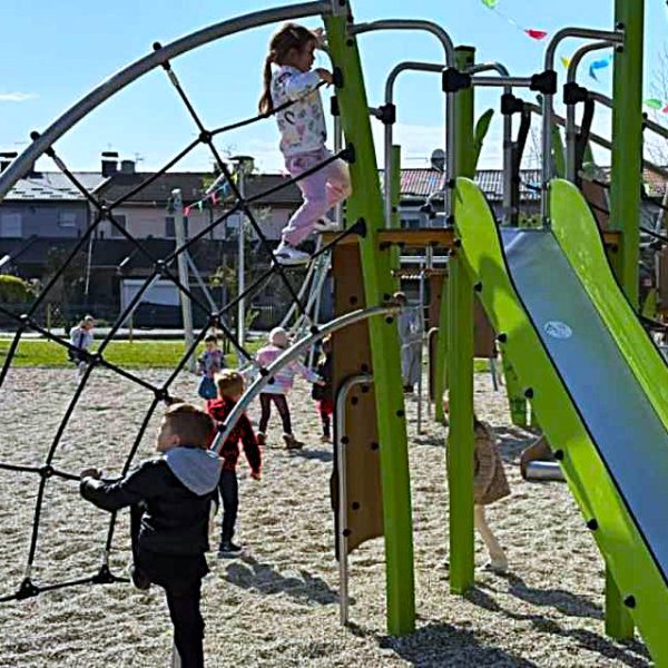 Obnovljen dječji park u Zaprešiću