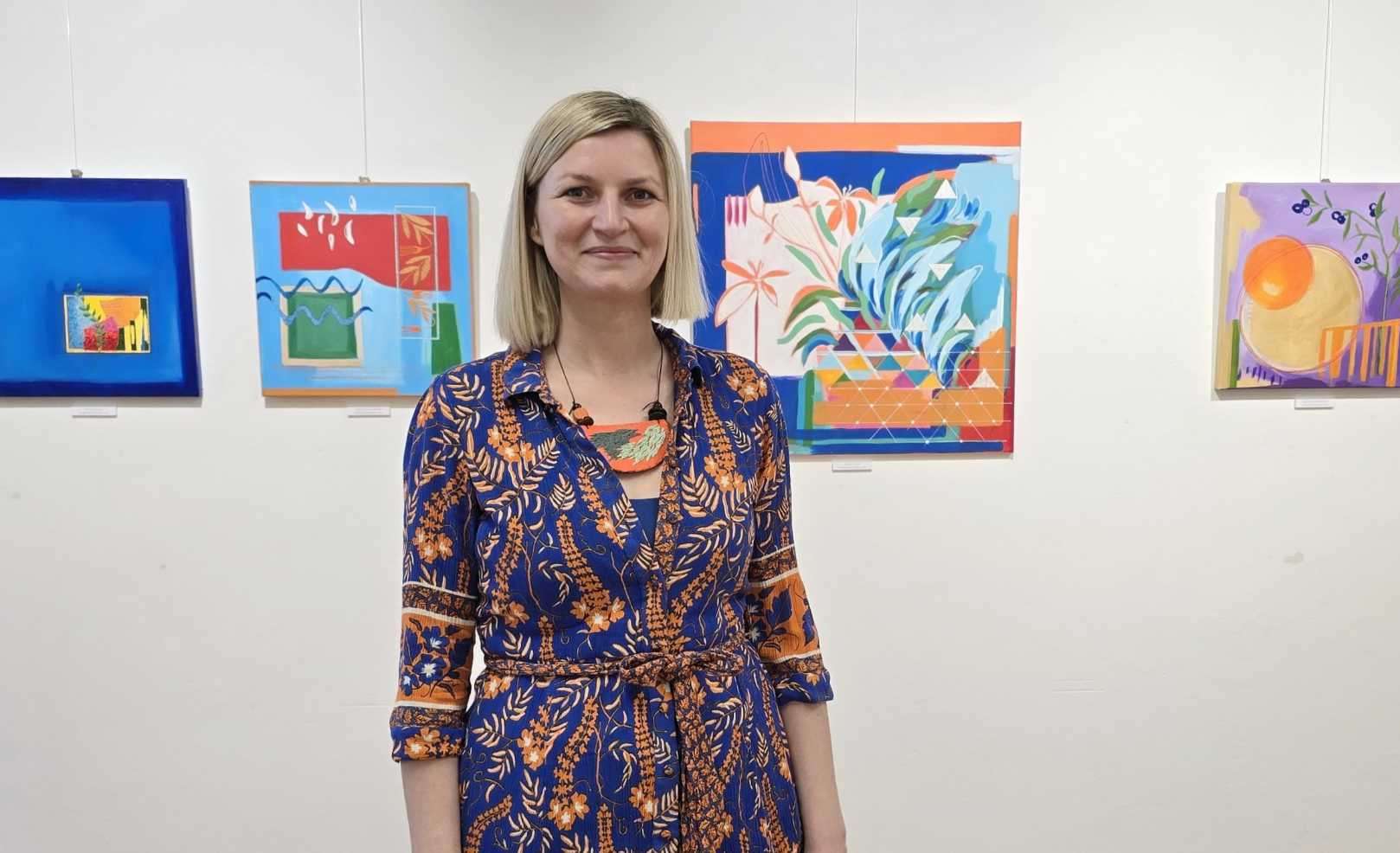 Akademska umjetnica Nevena Živić predstavlja svoj recentni opus slika u Zaprešiću