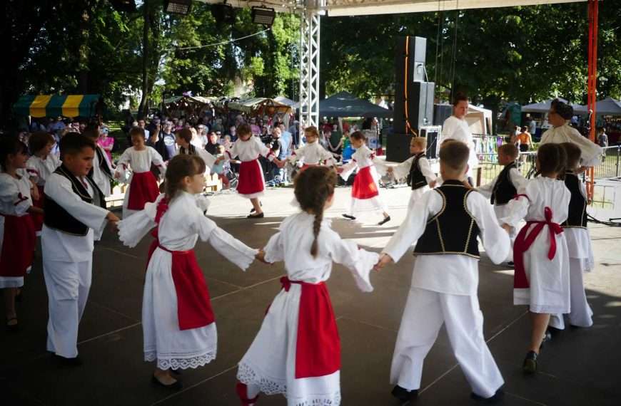 Osjećajte se kao kod kuće: Dobro došli u Bilje – vrata Baranje!