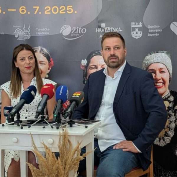 U Maloj vijećnici predstavljen program 59. Đakovačkih vezova