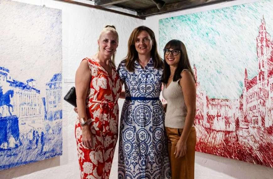 FOTO: Impresivne interpretacije europskih gradova Marine Fernežir u Galeriji Pik u Rabu