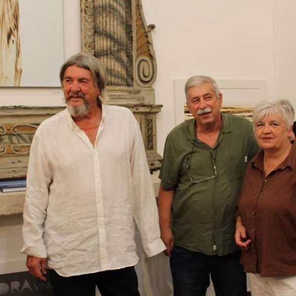 Kora zemlje – Vinko Šaina predstavio dio novog ciklusa u Galeriji Avona