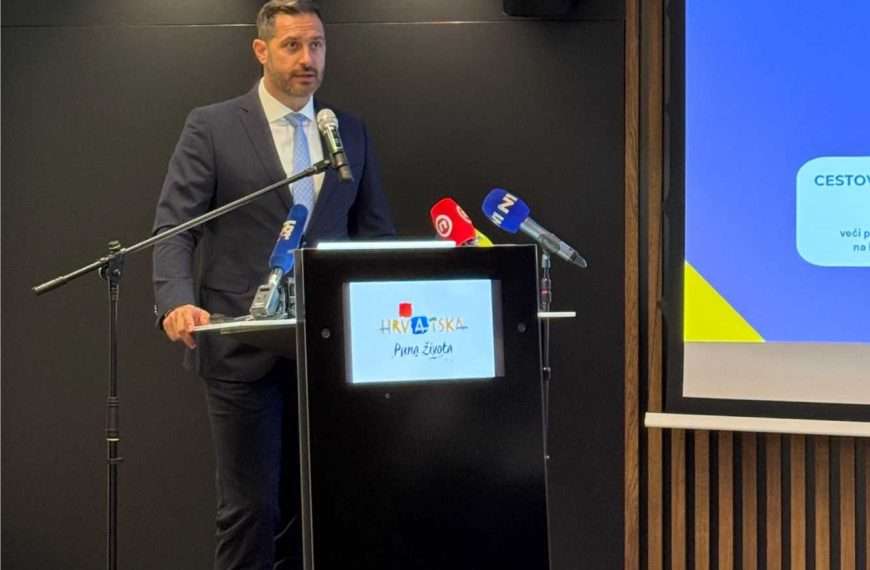 Hrvatska u prvih šest mjeseci ostvarila rast u dolascima i noćenjima od 4 posto