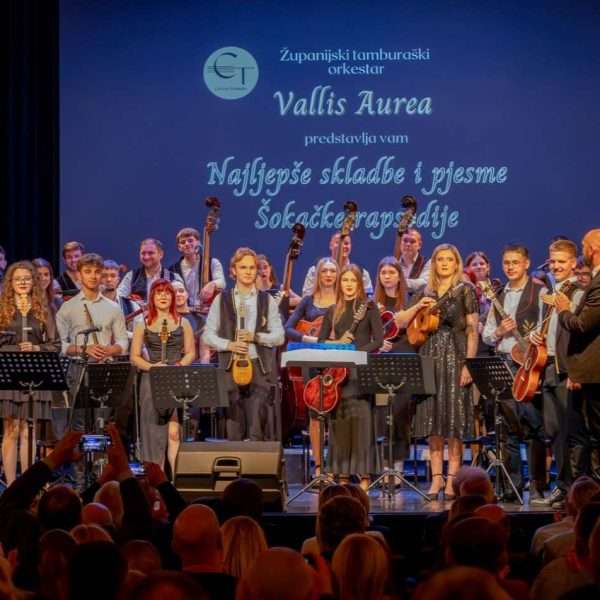 Županijski tamburaški orkestar Vallis Aurea iz Požege na dvotjednoj turneji u Francuskoj