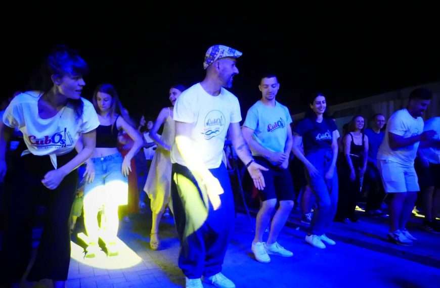 Istaknuti latin-jazz sastav Cubismo: Ljetna turneja – 30 godina