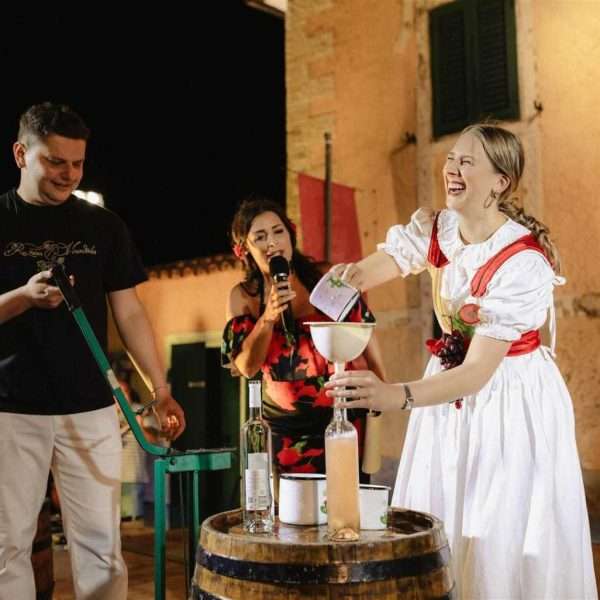 GABRIJELA ANTOLOVIĆ  RUŽICA VINODOLA