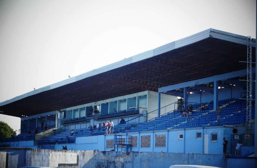 Višenamjenski stadion u Vinkovcima u lošem stanju