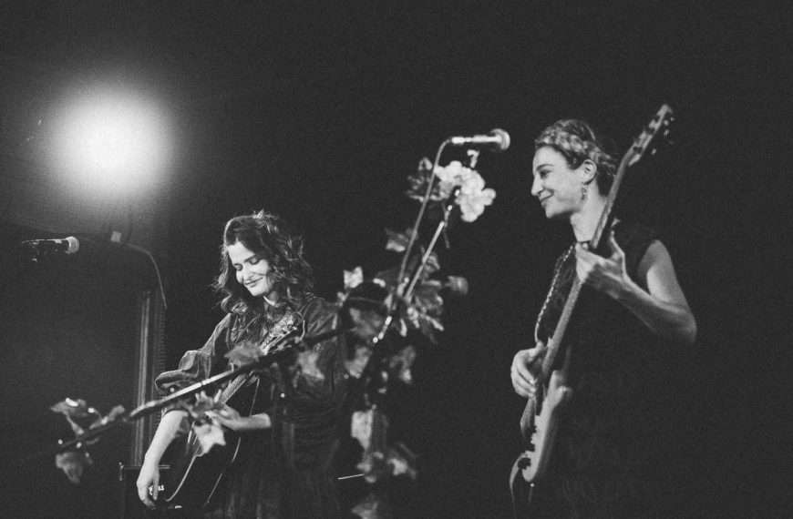 Nina Romić i Jelena Galić donose glazbenu magiju na Scenu Amadeo