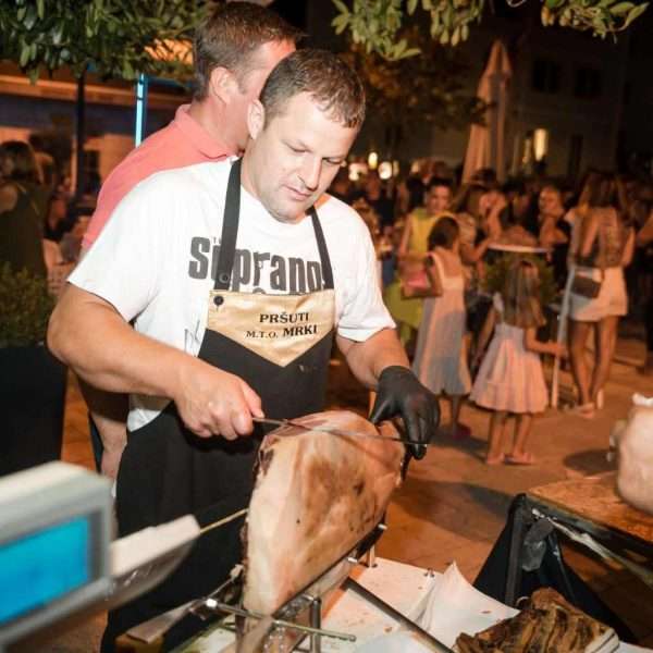 Međunarodni festival pršuta – Drniš