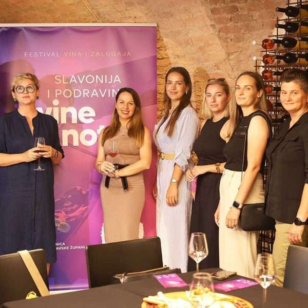 Festival vina i zalogaja Slavonija i Podravina