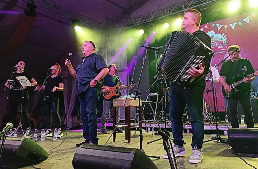 Halid Bešlić završio na liječenju u Sveučilišnom kliničkom centru u Sarajevu