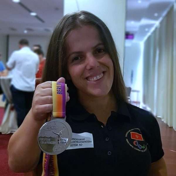 HEROINA USTRAJNOSTI, ŽIVOT I USPJESI MARIJE GORANOVIĆ