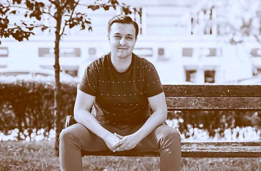 Izložba ‘Manus Lateri Sinistri’ umjetnika i liječnika Mateja Kneževića u riječkoj Filodrammatici