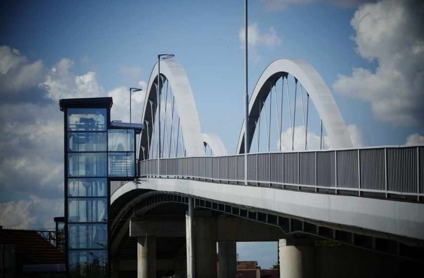 FOTO Nadvožnjak Borinci preko magistralne željezničke pruge Vinkovci-Zagreb