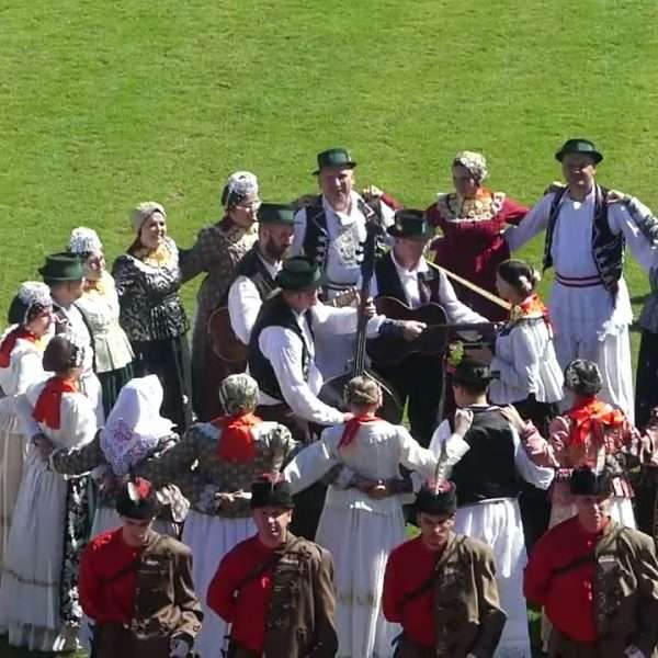 Veliko finale Vinkovačkih jeseni