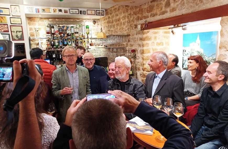 DONAT WAWEL – OTVORENA IZLOŽBA FOTOGRAFIJA TOMISLAVA MARIJANA BILOSNIĆA