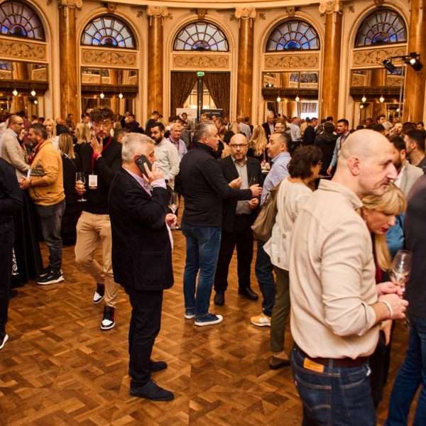 DALMATINSKE VINSKE IKONE ZAGREBU