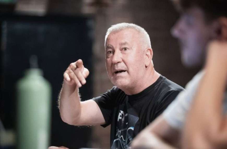 ZKM PREMIJERA – MAX, MISCHA I OFENZIVA TET