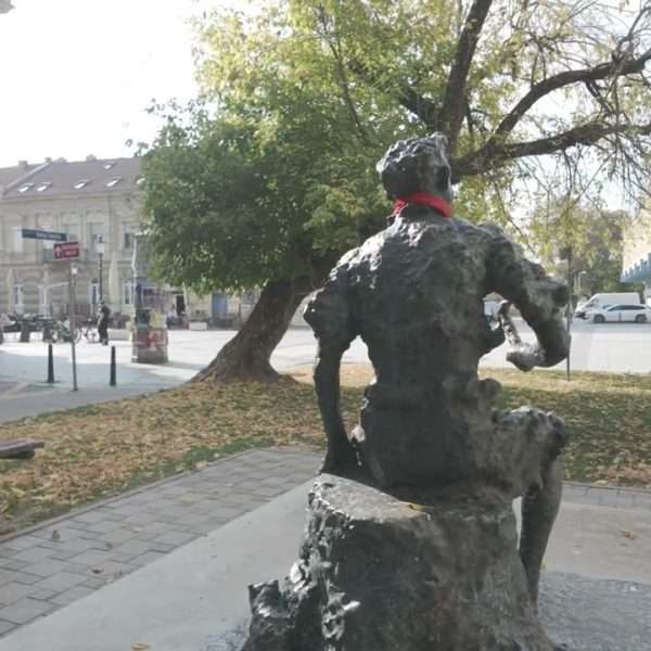 Slavonski Brod obilježio Dan kravate