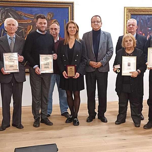HRVATSKI KNJIŽEVNICI TOMISLAV MARIJAN BILOSNIĆ  I ROBERT BACALJA GOSTOVALI U SOFIJI