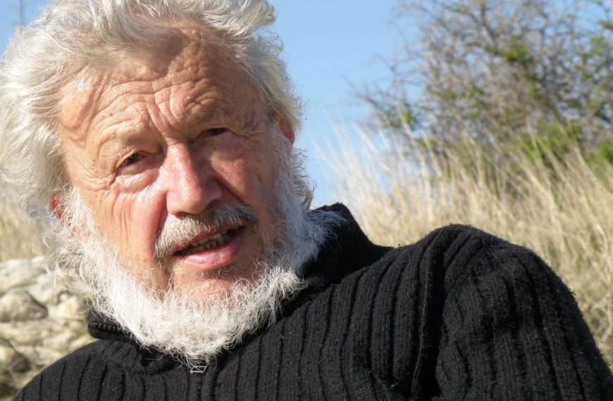 TOMISLAV MARIJAN BILOSNIĆ POBJEDNIK NATJEČAJA ZA NAJBOLJU PJESMU O HRVATSKOM KRALJEVSTVU