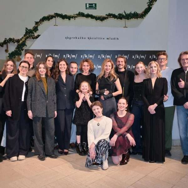 Nova premijera ZKM-a oduševila publiku: ACID/KISELINA Tene Štivičić u režiji Antanasa Obcarskasa FOTO