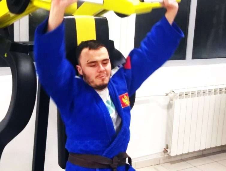 ADNAN KUJOVIĆ, SNAGA KOJA MIJENJA GRANICE MOGUĆEG