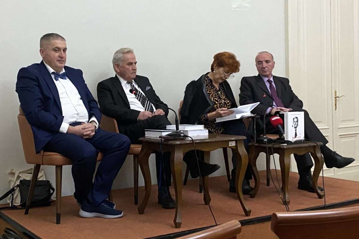 ALKEMIJA RIJEČI SAFETA HADROVIĆA-VRBIČKOG, PREDSTAVLJANJE DRUGOG TOMA “DIVANA”