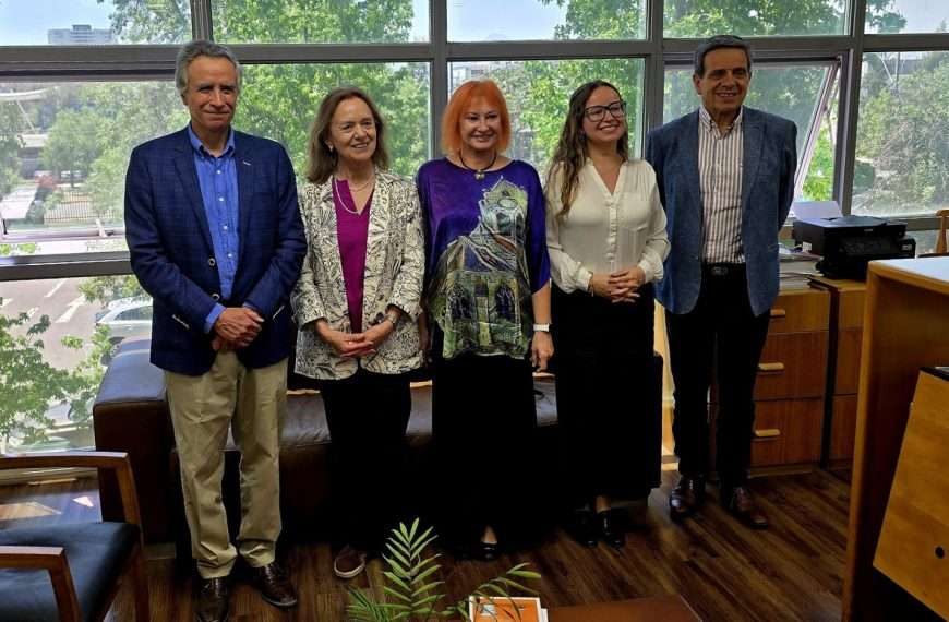 U Santiagu predstavljena antologija CHILE-CROACIA 2024