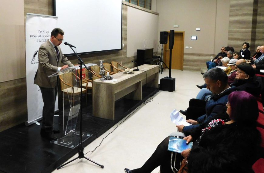 Adventska književna večer u Mostaru