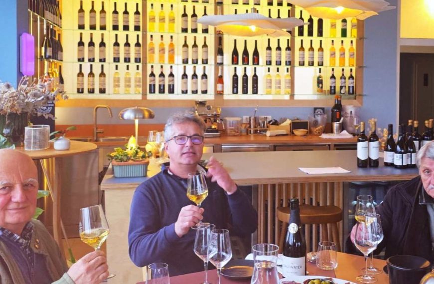 Predbožićno kušanje vina u vinariji Juris