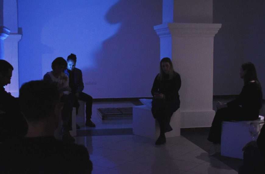 Održano performativno čitanje ‘’A Gathering Without a Manual’’ u galeriji Novo