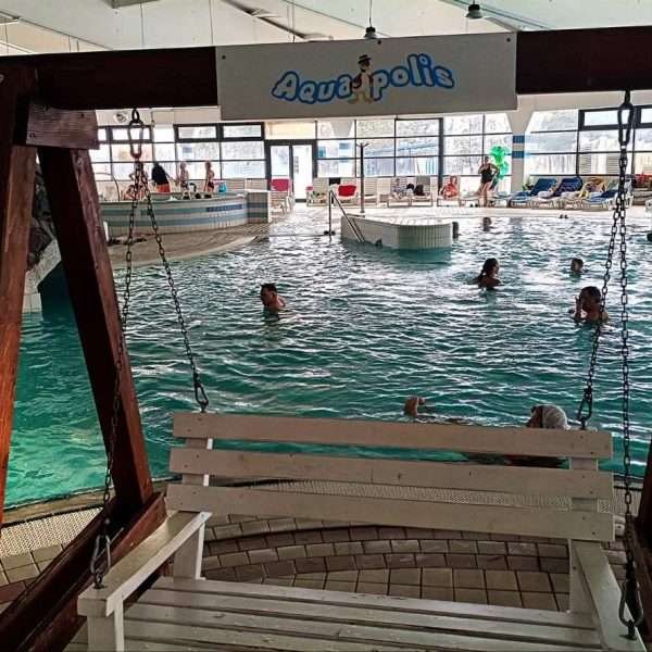 Prava zimska idila u Bizovcu spaja ekstremno toplu vodu s hladnim zrakom