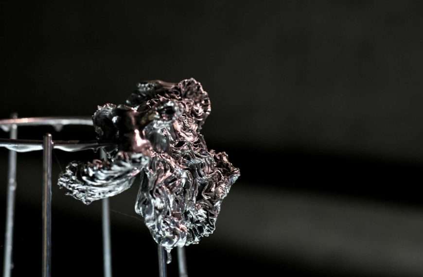 Izložba Martine Miholić DREAM WAVES: UNDRECURRENT NOISE u Dioklecijanovim podrumima, od 2. ožujka