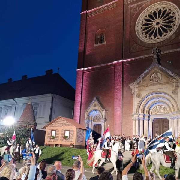 Akademija Art Zagreb – medijski pokrovitelj 60. Đakovačkih vezova