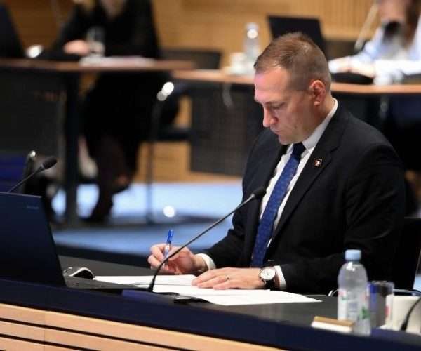 Uoči objave Pravilnika o zakupu šumskog zemljišta Vlada dosadašnju ukida Uredbu