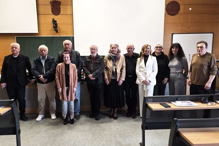 Pjesnički recital u susretu s novoprimljenim članovima Ogranka DHK Zadar