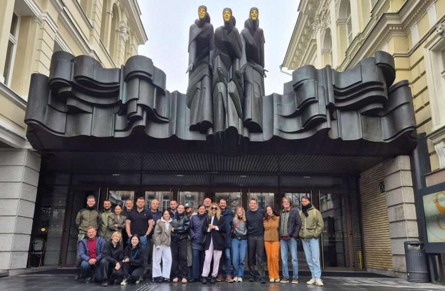 ZKM-ova predstava ACID / KISELINA na premijeri u Litvi ispraćena dugotrajnim pljeskom