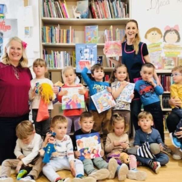 Književni susret sa spisateljicom za djecu Marijanom Križanović u knjižnici VIDA OMIŠLJANINA