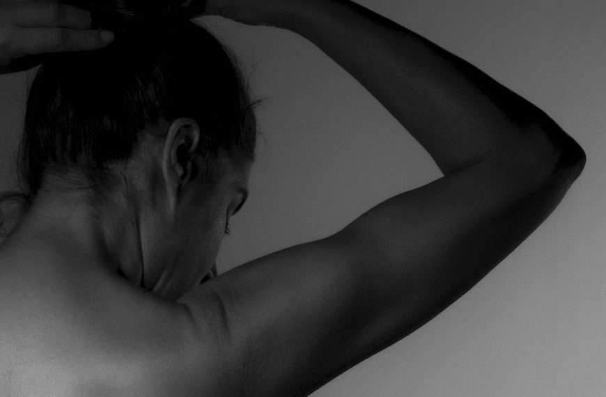 Kantautorica Nuša Hauser: album “Look What I Found in the Forest” 6