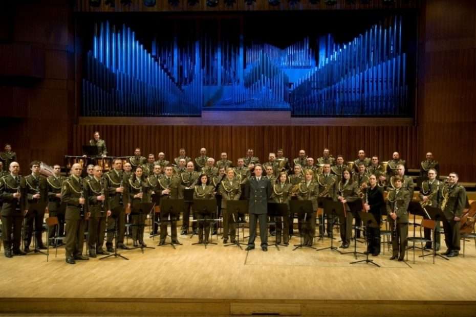 Koncert Osječanima na dar – Simfonijski puhački orkestar Oružanih snaga RH u Dvorani Franjo Krežma, 28.4.