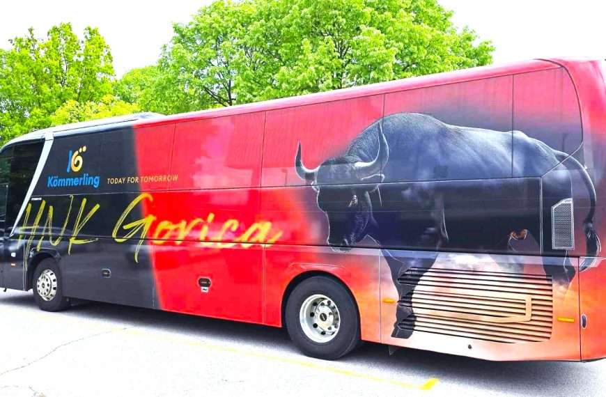 NK Osijek trenutačno ima 7 bodova prednosti ispred HNK Vukovar 1991