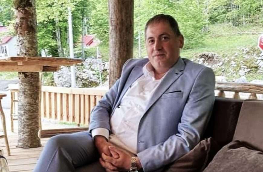 MAJSKA ZORA SLOBODE DVADESET GODINA NEZAVISNE, PONOSNE I NEPOKORENE CRNE GORE