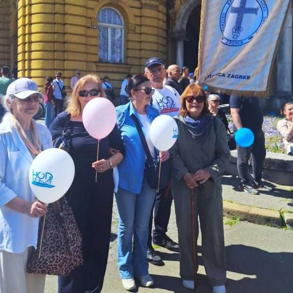 Hod, istina i ljubav – Začećem započinje život. Ta je činjenica znanstveni fakt