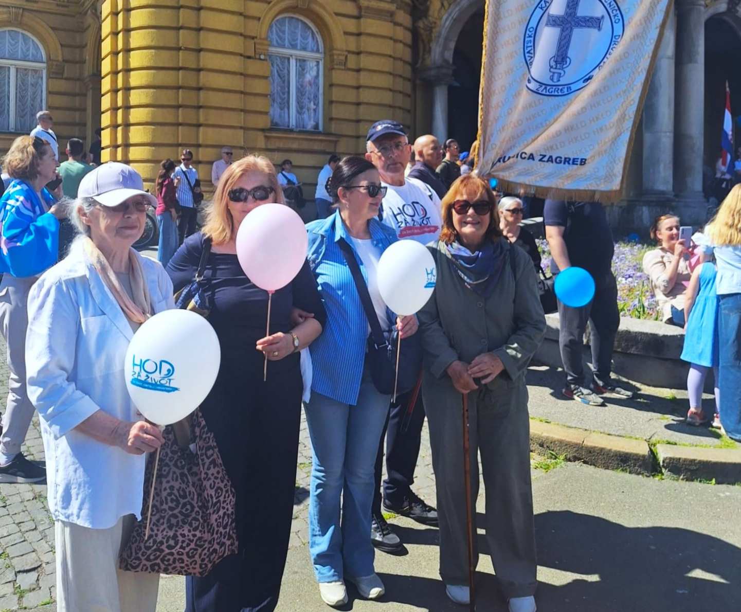 Hod, istina i ljubav – Začećem započinje život. Ta je činjenica znanstveni fakt