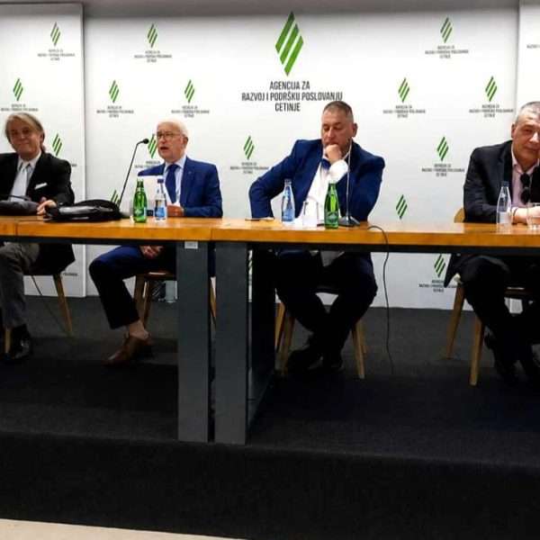 ŽIVI ČOJSKI – KNJIGA KAO MJERA ČASTI I MONTENEGRISTIČKOG DOSTOJANSTVA