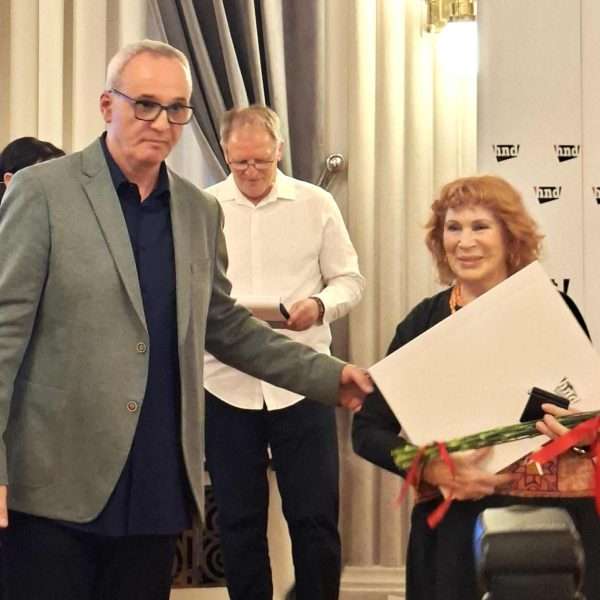 PRIZNANJE “MILAN GRLOVIĆ” TINI ETEROVIĆ ČUBRILO